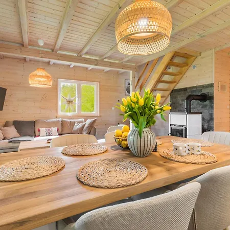 Dom Na Mazurach Nad Jeziorem Isag Pora Jeziora Holiday home
